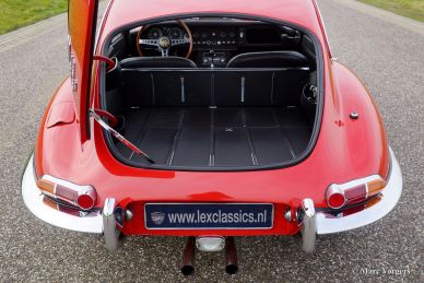 Jaguar E-type 4.2 FHC, 1965