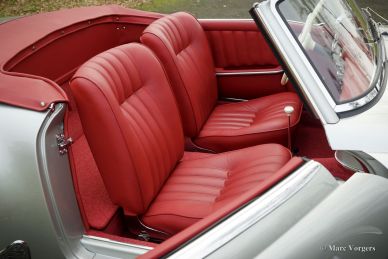 Mercedes-Benz 190 SL, 1957