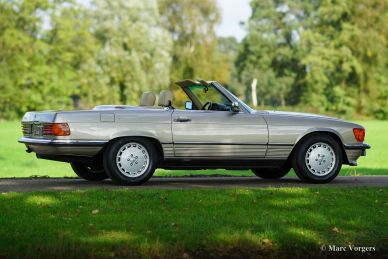 Mercedes-Benz 300 SL (R107), 1987