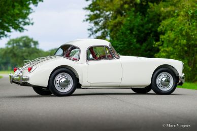 MG MGA 1500 Coupe, 1957