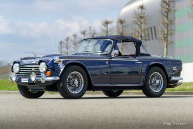 Triumph TR 250, 1967