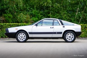 Lancia-Beta-Montecarlo-1980-Grigio-Metallizzato-Silver-Argent-Silber-Metallic-02.jpg