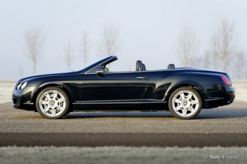 Bentley Continental GTC, 2009