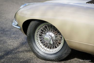 Jaguar E-type 4.2 Litre 2+2 FHC, 1968