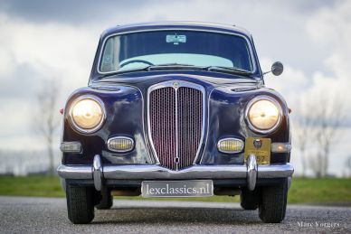 Lancia Aurelia B12 saloon, 1954