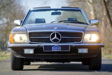 Mercedes-Benz 500 SL, 1983