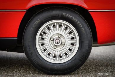 Alfa Romeo Montreal, 1975