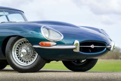 Jaguar E-type 3.8 Litre FHC, 1962