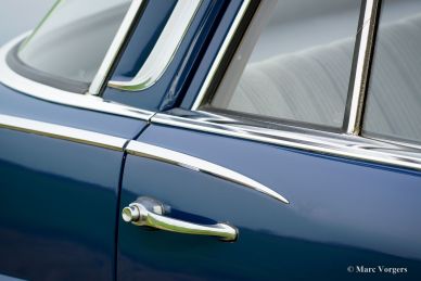 Mercedes-Benz 220 S, 1964