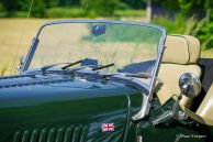 Morgan Plus 8 ‘Wide body’, 2001