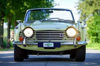 Triumph TR 250, 1968