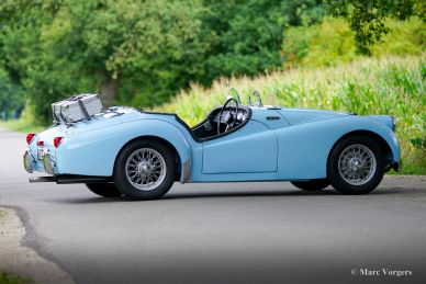 Triumph TR3 (small mouth), 1957