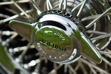 The 300 BHP Jaguar E-type 4.2 Litre OTS