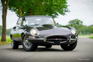 Jaguar E-type 4.2 Litre FHC, 1965
