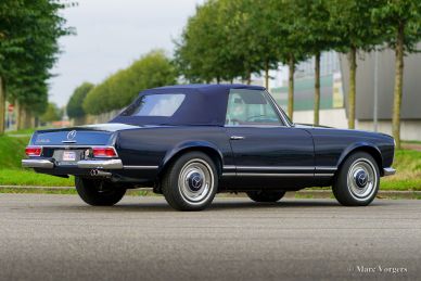 Mercedes-Benz 230 SL ‘Pagode’, 1966