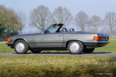 Mercedes-Benz 500 SL, 1983