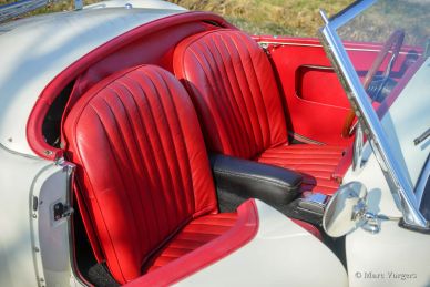 MG MGA Twin-Cam roadster, 1958