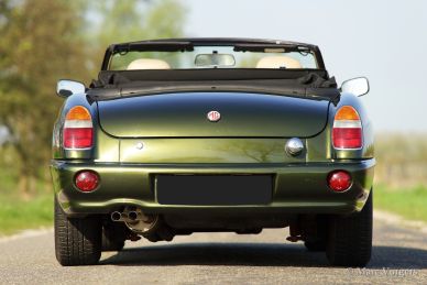 MG RV8, 1995
