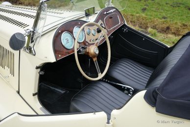 MG TD 'blower', 1953