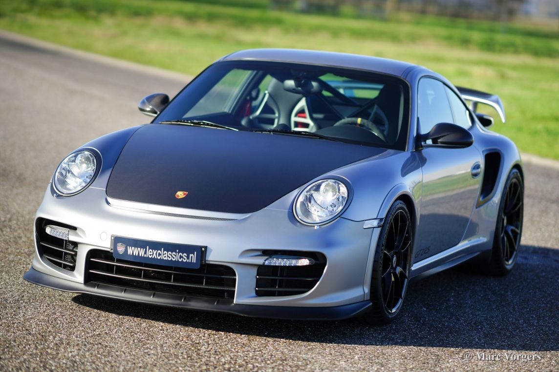 Porsche 911 gt2 997