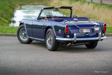 Triumph TR 250, 1967