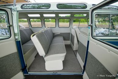 Volkswagen Type 2 T1 Samba 21-window Deluxe, 1966 Restoration
