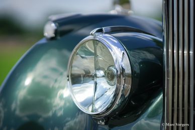 Bentley Mk VI saloon, 1951