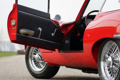 Jaguar E-type 4.2 FHC, 1965