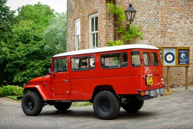 Toyota Land Cruiser FJ45 Hardtop, 1980