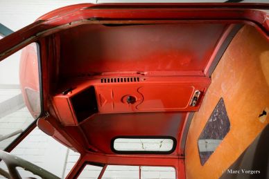 Volkswagen VW T1 Transporter | Bus restoration object, 1961