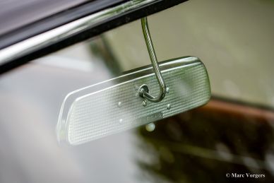 Jaguar E-type 4.2 Litre FHC, 1965