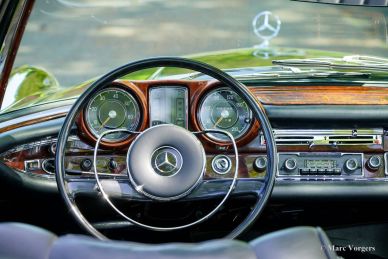 Mercedes-Benz 220 SE (W111) cabriolet, 1963