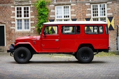 Toyota Land Cruiser FJ45 Hardtop, 1980
