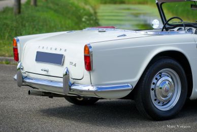 Triumph TR4, 1966
