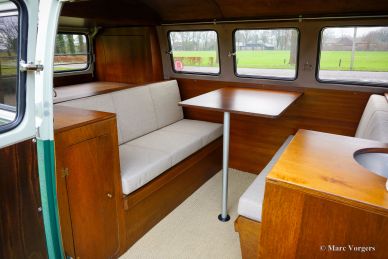 Volkswagen Type 2 T1 Camper, 1964