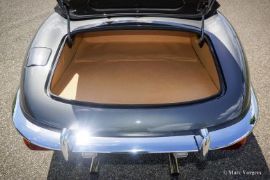 Jaguar E-type 4.2 Litre roadster, 1969