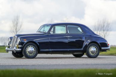 Lancia Aurelia B12 saloon, 1954