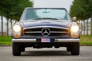 Mercedes-Benz 230 SL ‘Pagode’, 1966