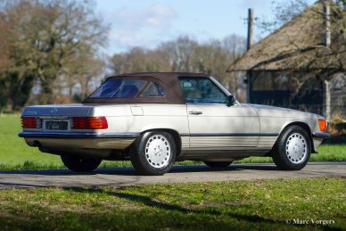 Mercedes-Benz 560 SL, 1988