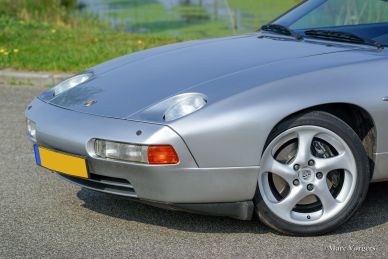 Porsche 928 GTS, 1993