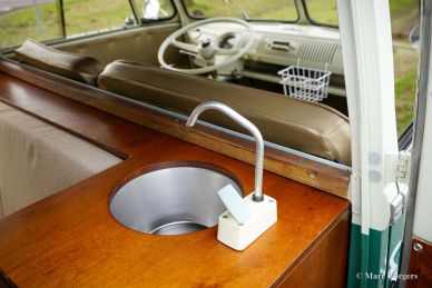 Volkswagen Type 2 T1 Camper, 1964