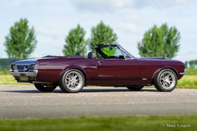 Ford Mustang convertible, 1966
