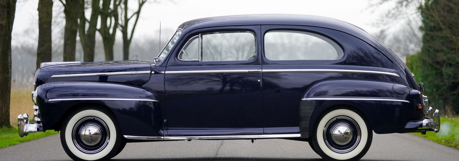 Ford Tudor V8, 1947