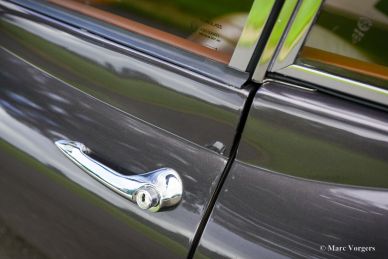 Jaguar E-type 4.2 Litre FHC, 1965