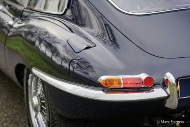 Jaguar E-type 4.2 Litre S1 FHC, 1965