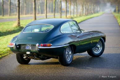 Jaguar E-type 3.8 Litre FHC, 1963