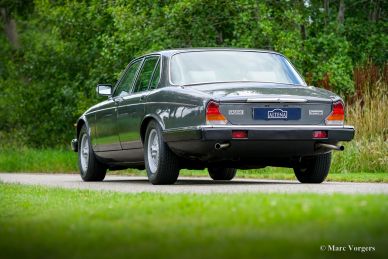 Jaguar XJ12 Sovereign, 1986