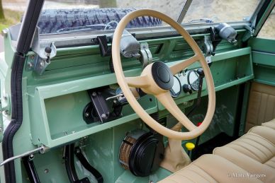 Land Rover 88 Series IIA, 1966