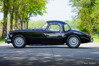 MG MGA ‘Twin-Cam’ Coupe, 1958