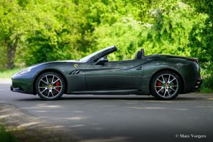 Ferrari-California-F149-Spider-2010-Grey-Gris-Grau-Grijs-Metallic-02.jpg